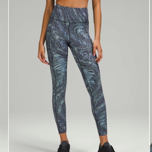 Lululemon Fast and Free Tight 25" Nulux Dimensional Icing Blue Multi - Picture 1 of 12